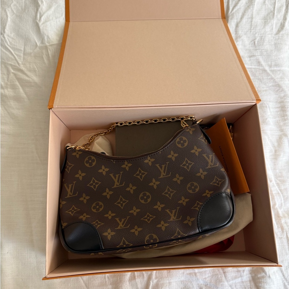 Louis Vuitton Boulogne PM Monogram Brown and Black Women's Bag - Picture 7 of 9